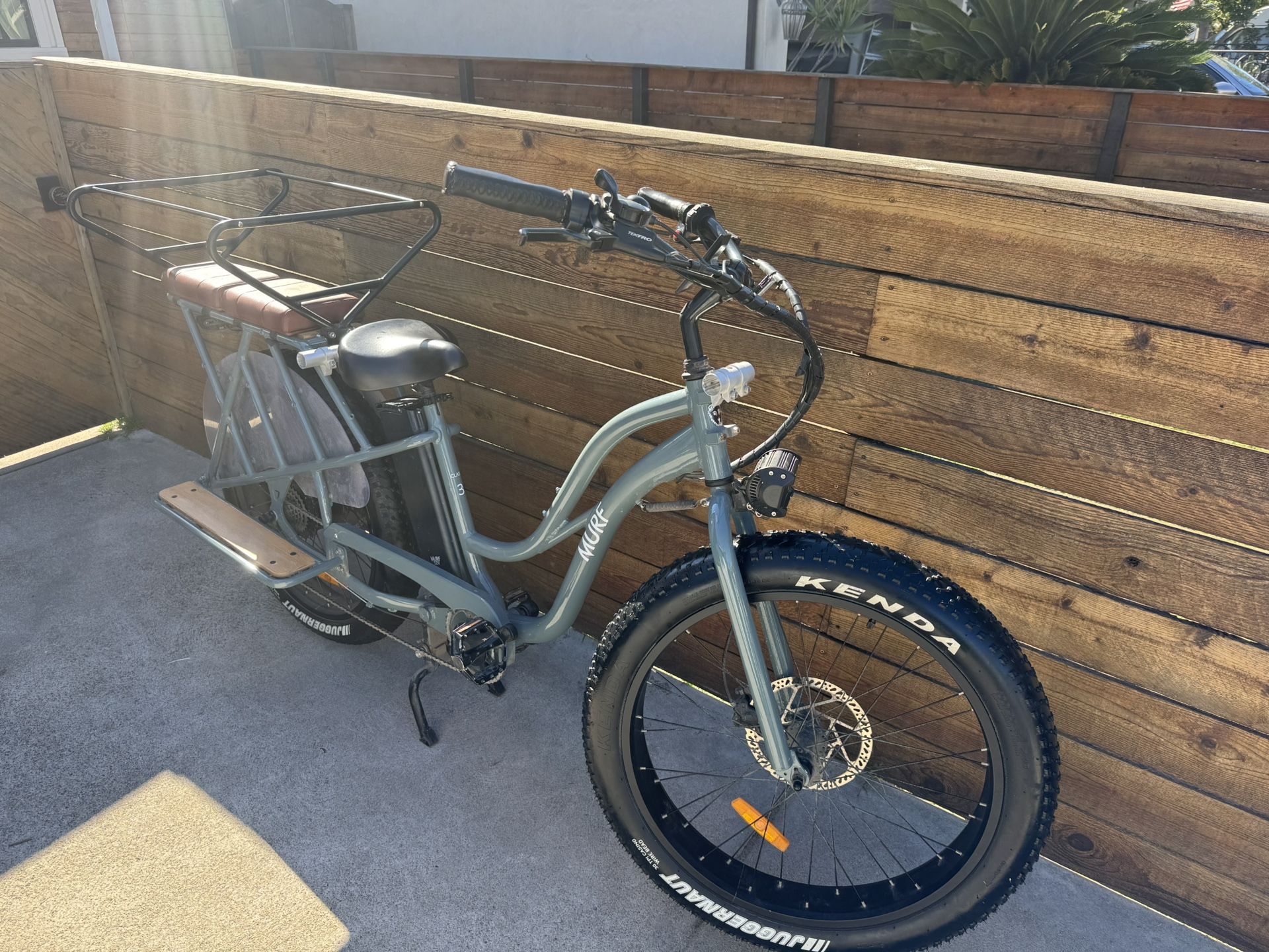 Murf - Alpha Cargo Grey Fully Loaded E-bike