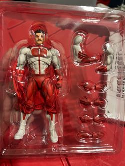 OMNI MAN INVINCIBLE ACTION FIGURE