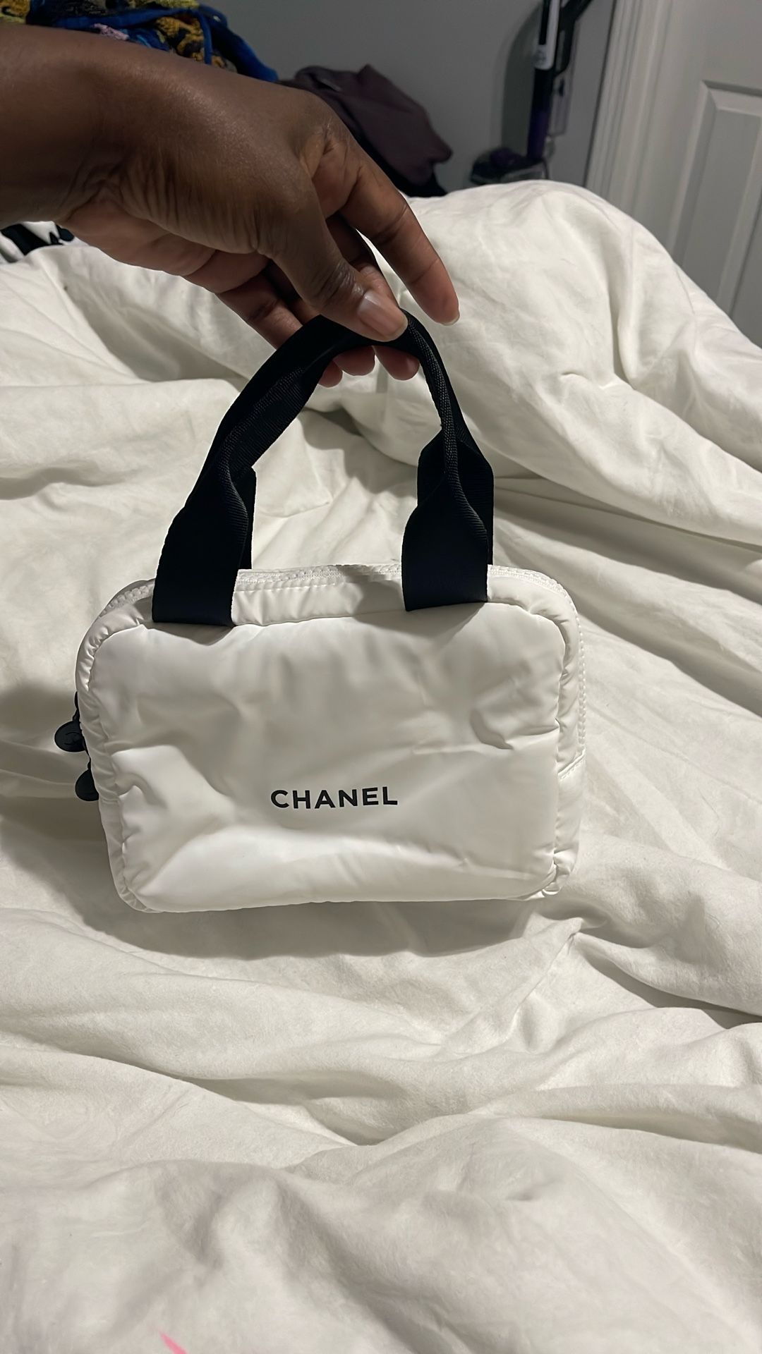 CHANEL Mini Boston White Cosmetic Pouch Makeup Storage Bag Novelty Gift GWP