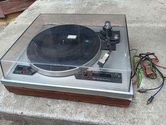 Vintage Garrard DD75 Two Speed Direct Drive Turntable Woodgrain, England