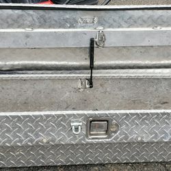 Kolbalt 4ft Truck Bed Tool Box