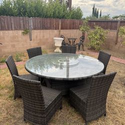 6 Chair And Table