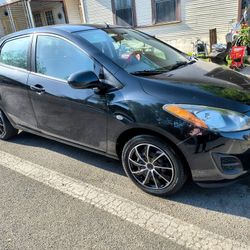 Mazda2 2014