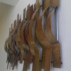Abstract Wall Decor