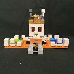 Lego Minecraft The Skull Arena
