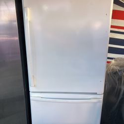 Whirlpool Refrigerator 
