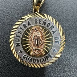 14K Yellow Gold Guadalupe Nuestra Senora De Religious Charm Pendant 4.9 gram