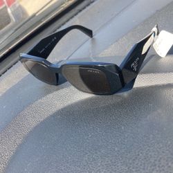 Men’s Shades (Prada)