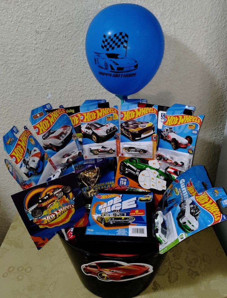 HOT WHEELS BIRTHDAY GIFT BASKET. (PICK UP IN MODESTO)