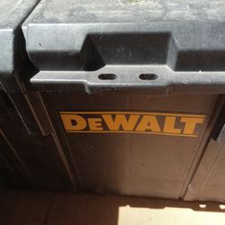 Dewalt Rolling Tool Box