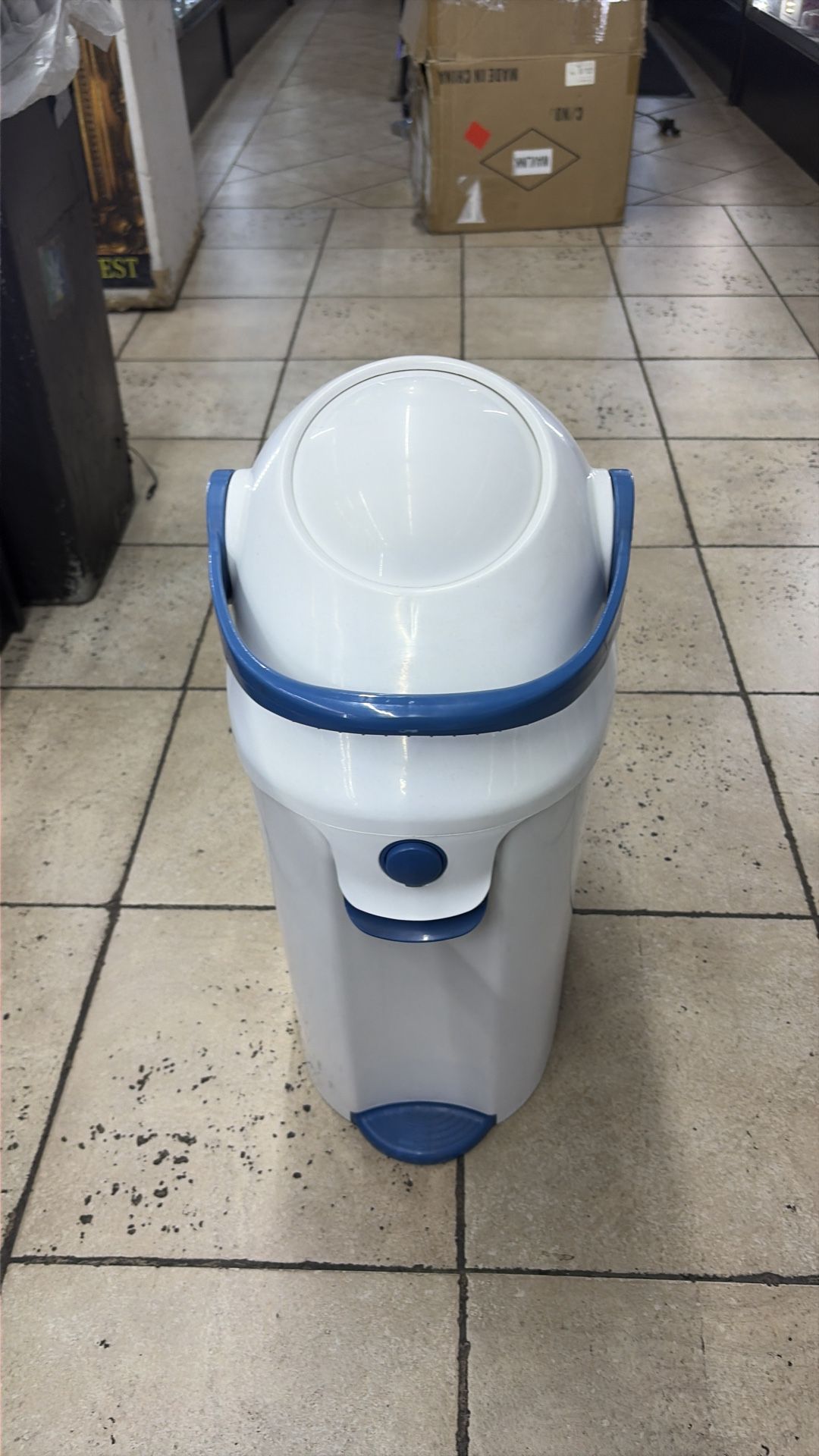 Baby Trend - Diaper Champ Trash Bin