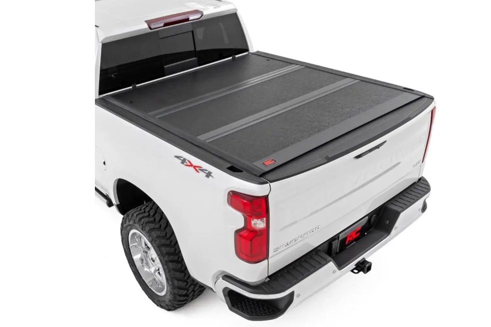 Rough Country Hard Tri-Fold Tonneau Cover For Chevy Silverado & GMC Sierra 1500 (2019-2025) - Low-Profile Aluminum Truc