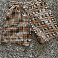Burrbary Shorts