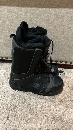 DC Men’s Snowboarding Boots Size 11