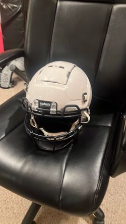 Schutt F7 XL football helmet
