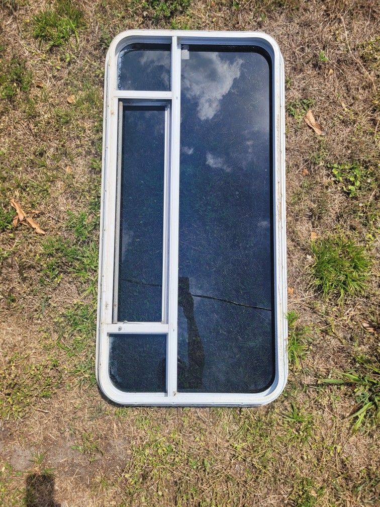 Recreational Vehicle (RV) Windows