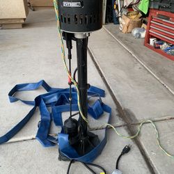 WATER POOM 1/3 HP Plastic Pedestal