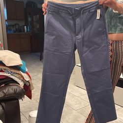 Women’s Pants 