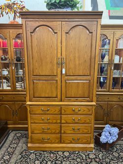 Oak Thomasville Shelving Unit