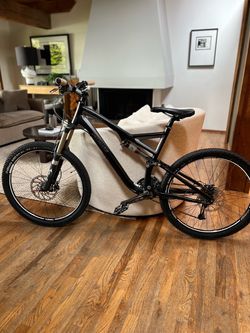 Specialized Full Suspension Mountain Bike