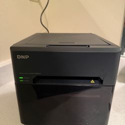 DNP QW410 Photo Printer – Works, Cosmetic Damage (As-Is)