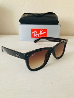 New Reverse Wayfarer