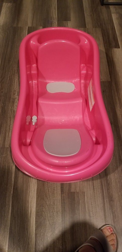 Pink Baby Bath Tub