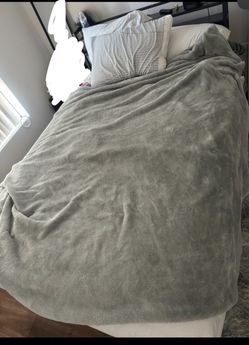 Bed and frame full size