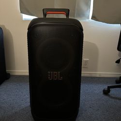 JBL PartyBox 320 