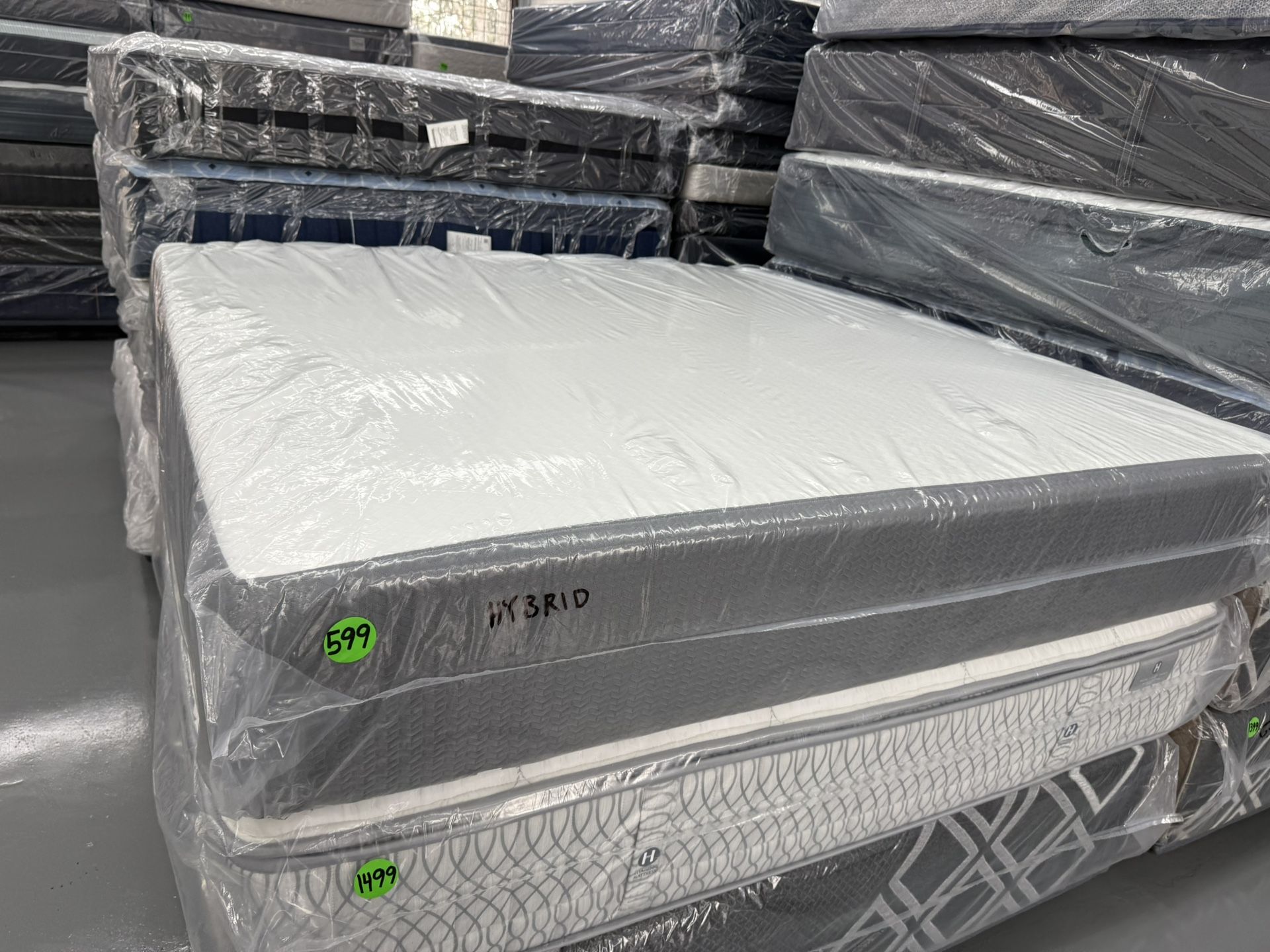 KING SIZE HYBRID MATTRESS & BOX SPRINGS BED SET