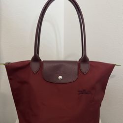 Longchamp Le Pliage Green Medium Tote Bag
