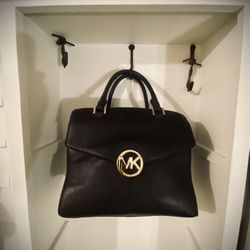 Black Leather Michael Kors Tote 