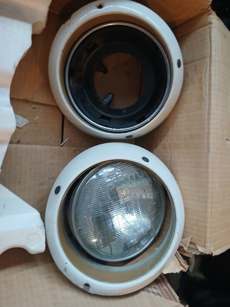 1987 Porsche Headlight Frames