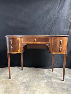 Vintage Sheraton Revival Kidney-Shaped Mahogany Desk with Satinwood Inlay