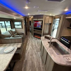 2022 grand design vht rv