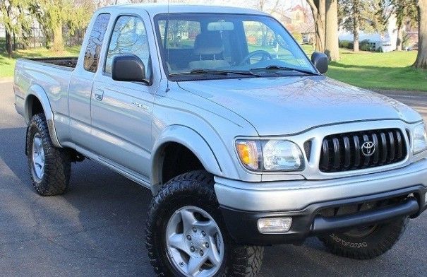 🔑🔥Price$10OO Toyota Tacoma 4WD🔑🔥