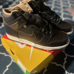 Nike Dunk SB Pawnshop Edition Size 11