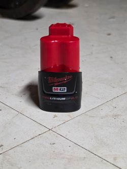 Milwaukee M12 battery 2.0 Ah