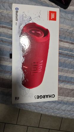 JBL Charge 5 Bluetooth Speaker – Red