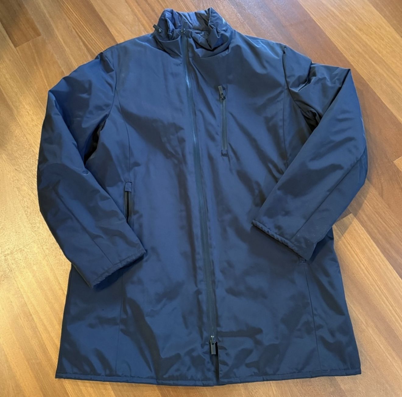 Abercrombie & Fitch Men’s Winter Hooded Parka Jacket, Navy, L Very gently pre loved - excellent condition. Ski Snow Flap Snap hip & chest Pockets Wa