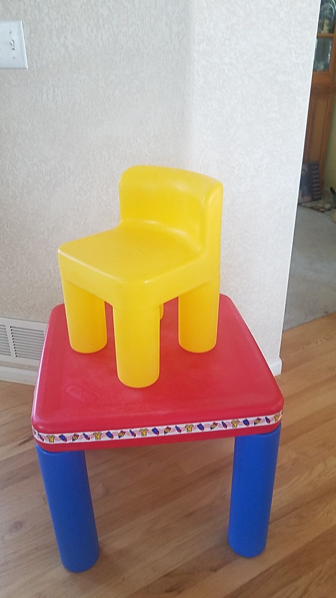 Little tikes square kids table and chair