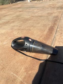 Car vacuum