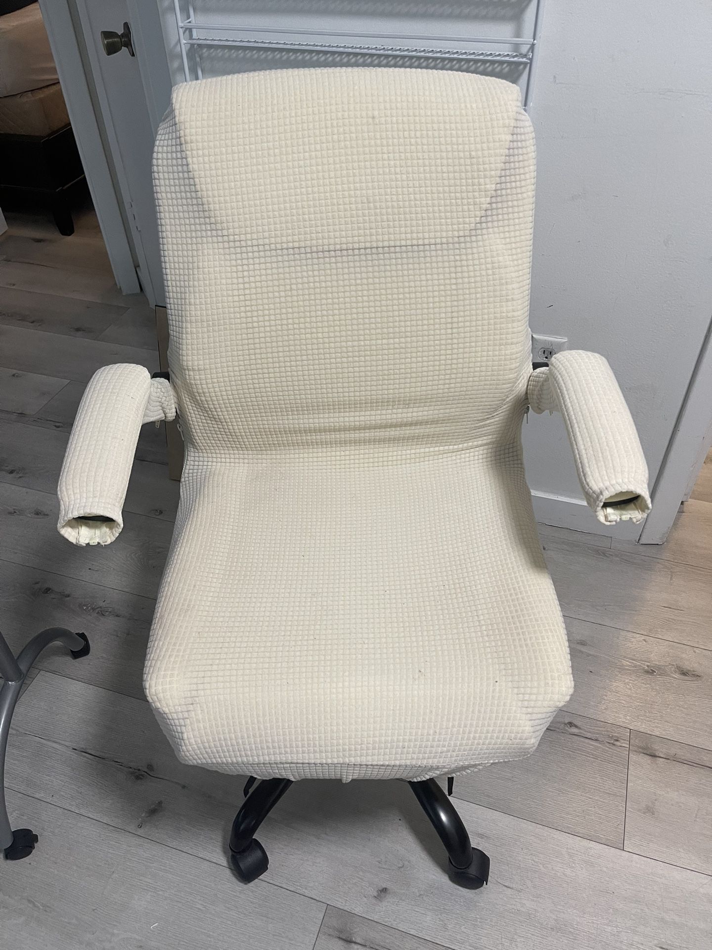 Office Chair Cover Include