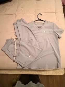 Fabletics Scrub Set Top and Pants