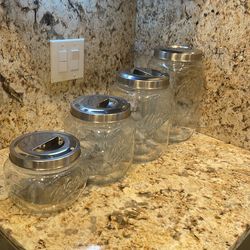 Más on jars big capacity