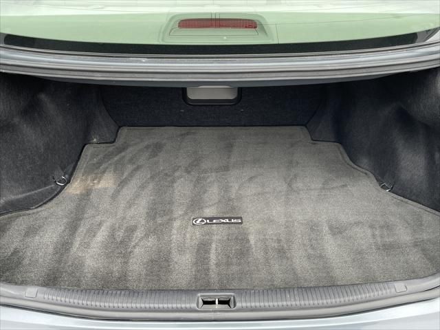 2005 Lexus ES 330