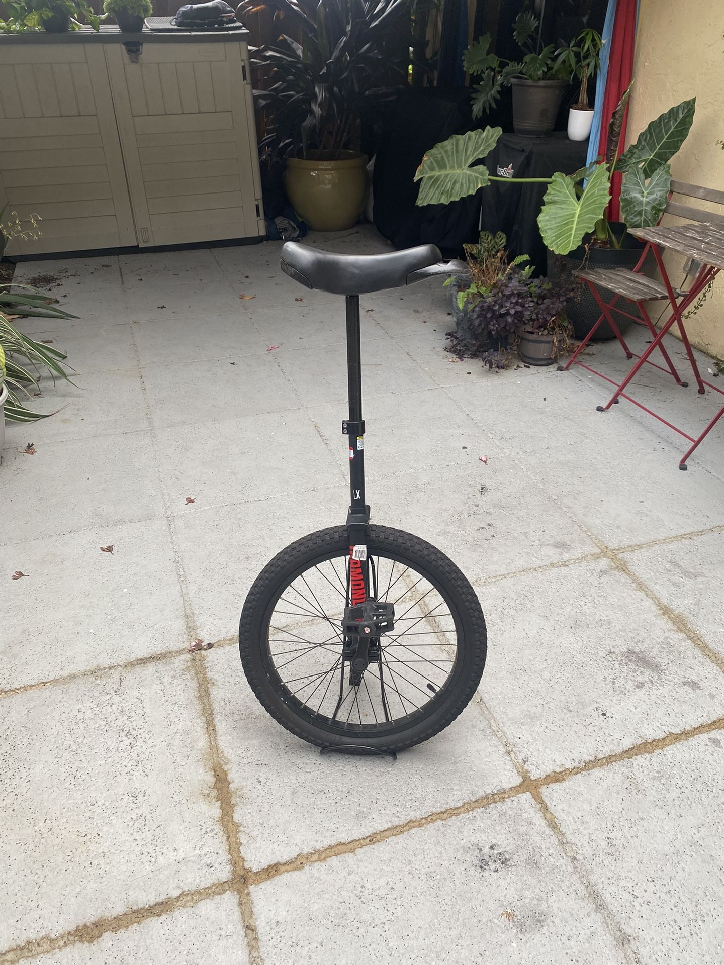 Unicycle With Stand