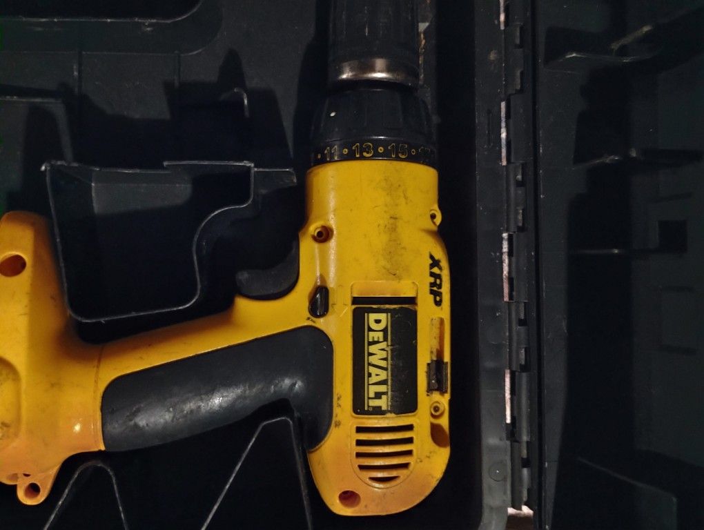 Dewalt