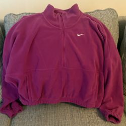 Nike Women’s Small Sweater