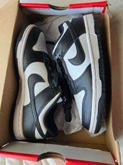 Womens Nike Dunk Panda Shoes
